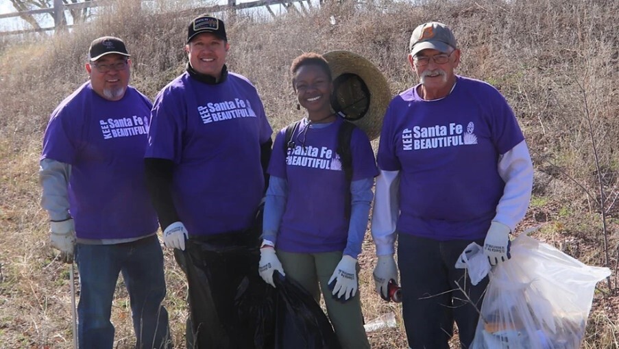 People at litter clean up